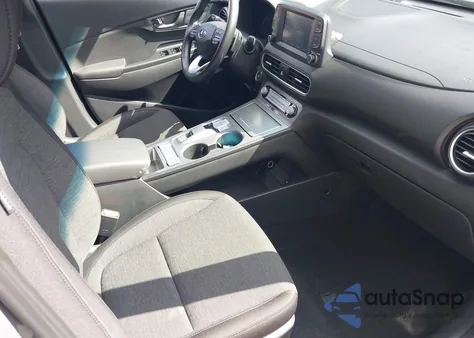 2021 Hyundai Kona Electric Sel from USA, damaged, VIN KM8K23AGXMU099131